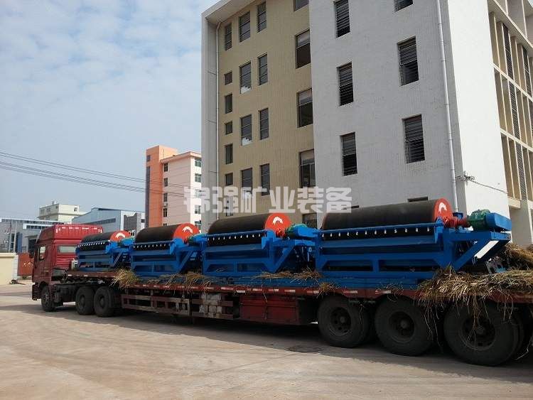 What is a complete set of iron ore beneficiation equipment